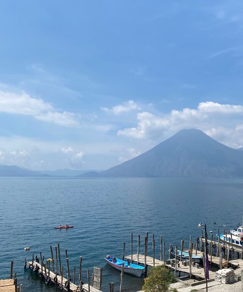 vue du lac Atitlan depuis santa Cruz de la laguna