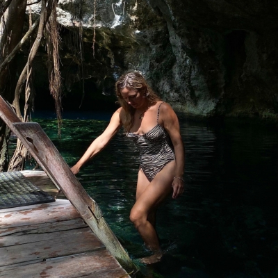 Tulum cenote Pauline dans une cenote à Tulum mexique